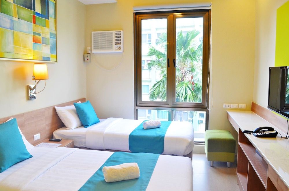 ABC Hotel Cebu Superior Room, 2 Twin Beds 4