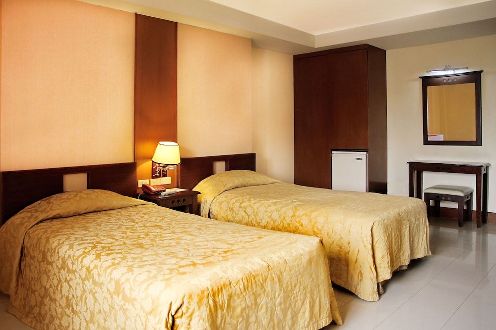 Cherry Blossoms Hotel Superior Twin Room 5