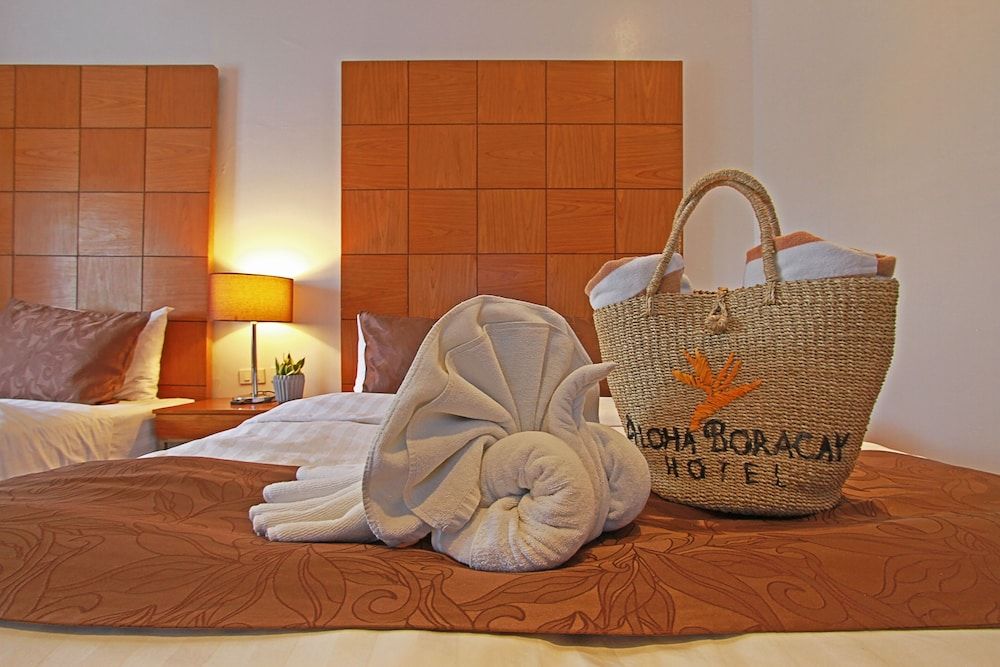 Aloha Boracay Hotel Deluxe Twin Room 2