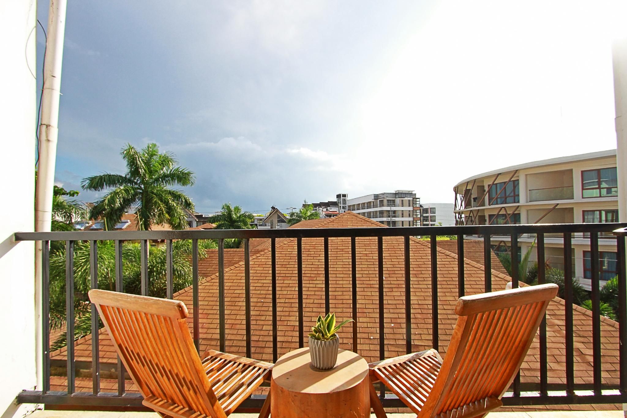 Aloha Boracay Hotel Deluxe Balcony 14