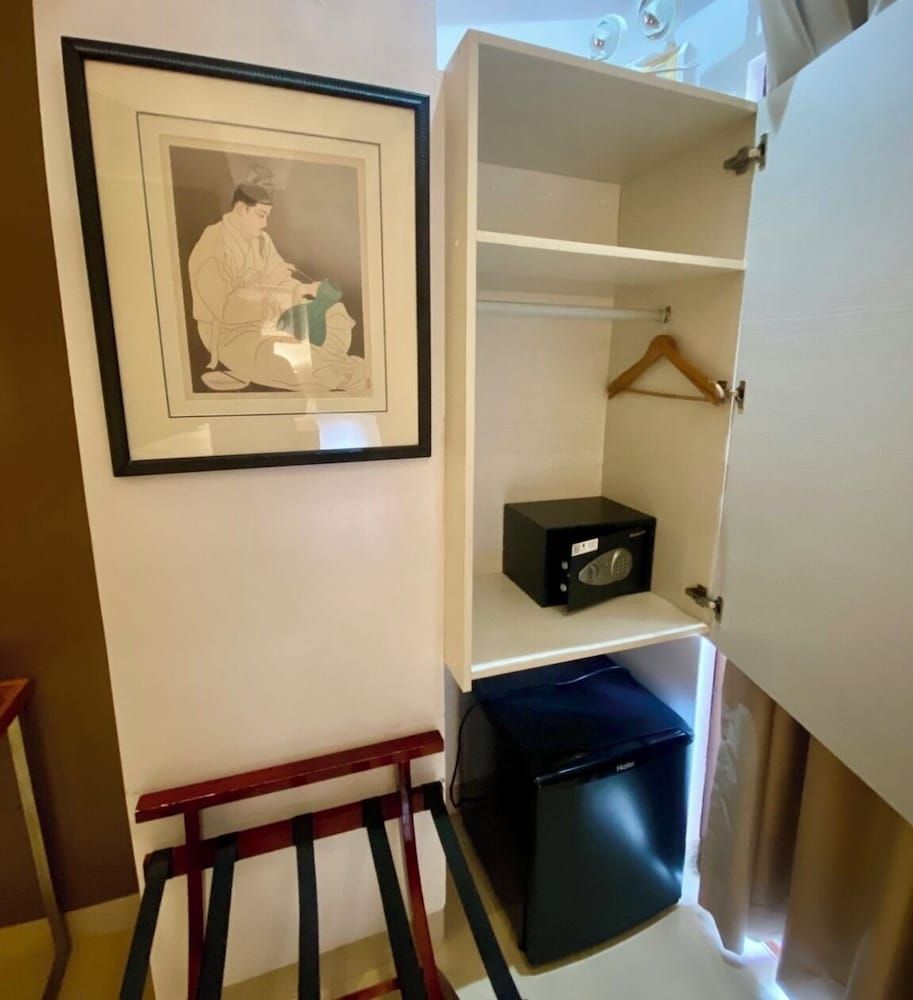 Aloha Boracay Hotel Aloha Suite 12