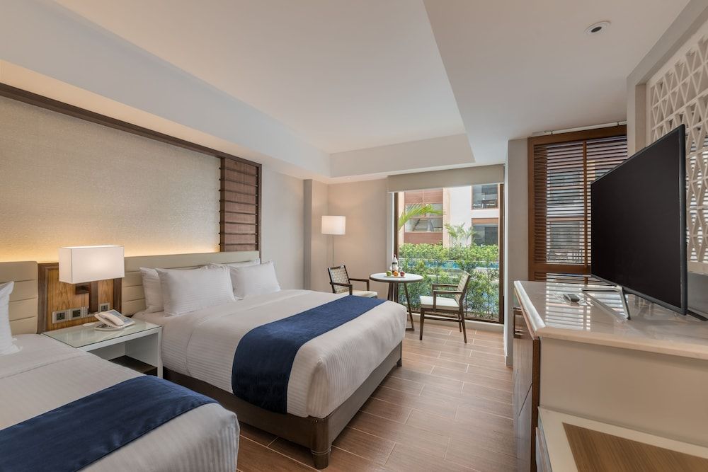 undefined Henann Crystal Sands Resort 4