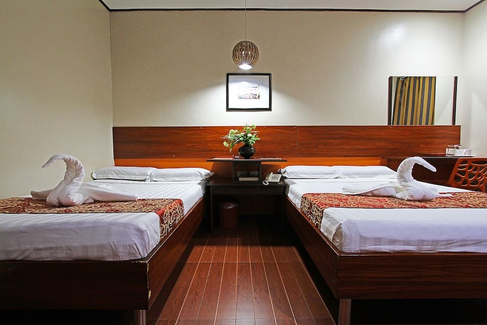 Andy Hotel Deluxe Room 5