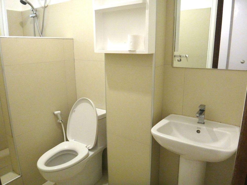 Pension Natividad Standard Room With Aircon 10