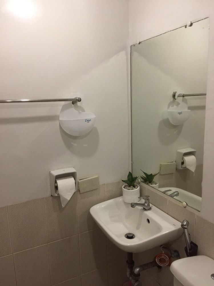 Nipa Hut Villa by AMCO Extension Basic Villa, 1 Bedroom, Beachfront 11