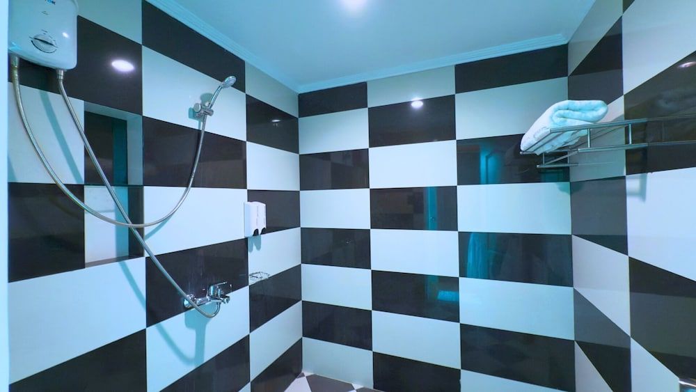 Whiterock Beach Hotel + Waterpark Beachfront Cabana 3