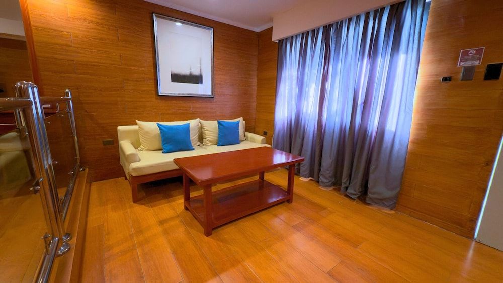 Whiterock Beach Hotel + Waterpark Beachfront Cabana 4