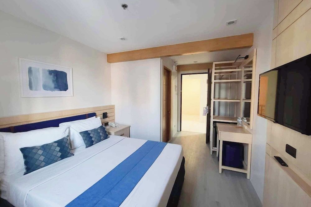 undefined Cebu Uncle Toms Cabin Hotel powered by Cocotel 9