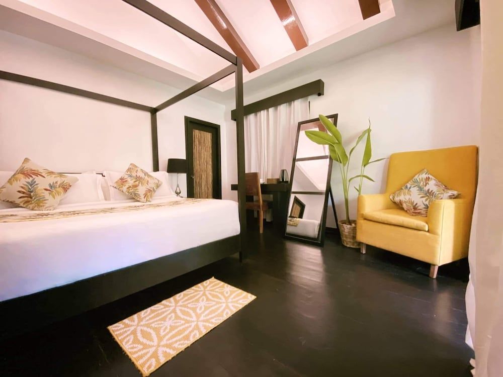 Lio Villas Resort Deluxe Double Room, 1 King Bed 3