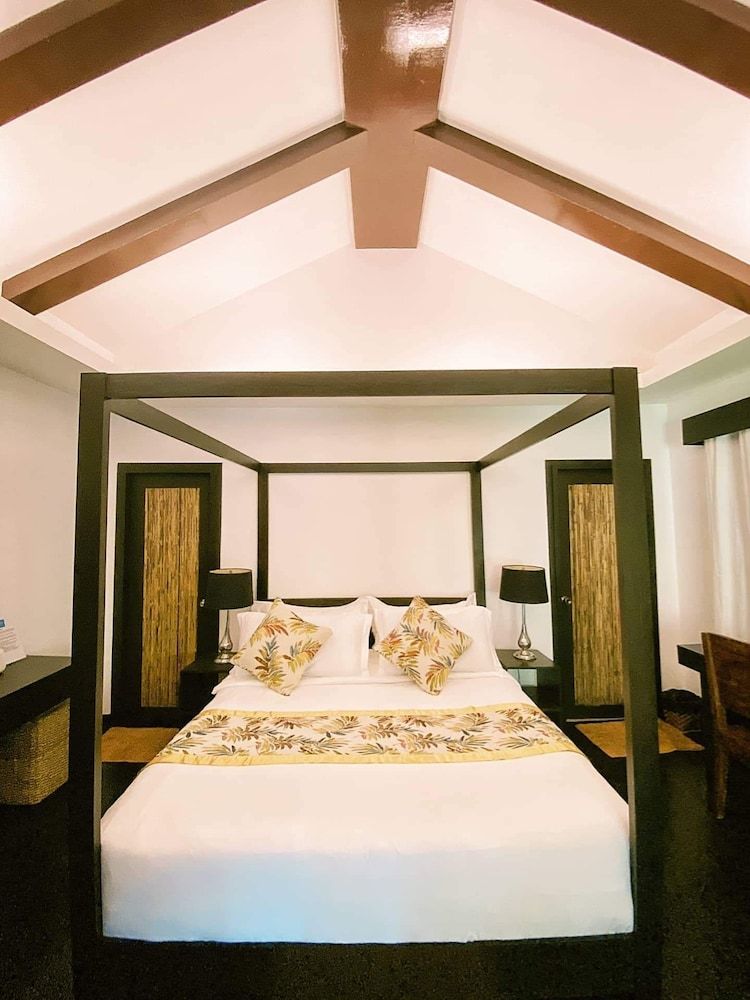 Lio Villas Resort Deluxe Double Room, 1 King Bed 4