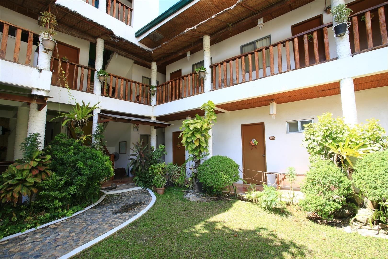 undefined Fat Jimmy's Resort Boracay 8