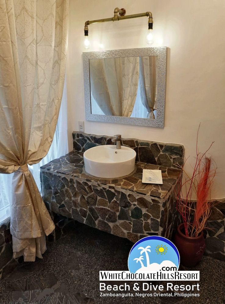White Chocolate Hills Resort Relax Bungalow 15