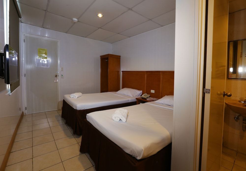 Value Star Inn Signature Room, 2 Twin Beds, Non Smoking 2