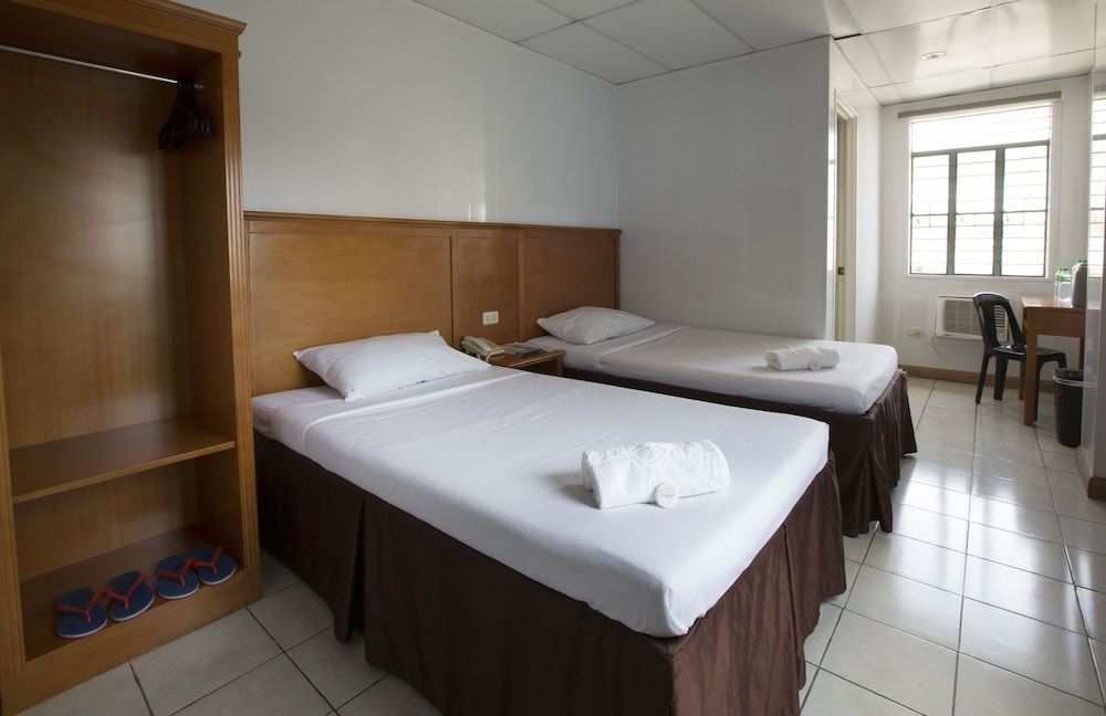 Value Star Inn Signature Room, 2 Twin Beds, Non Smoking 3