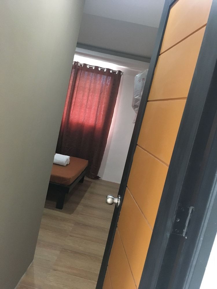 Comodidad de Amanda Couple Room 9