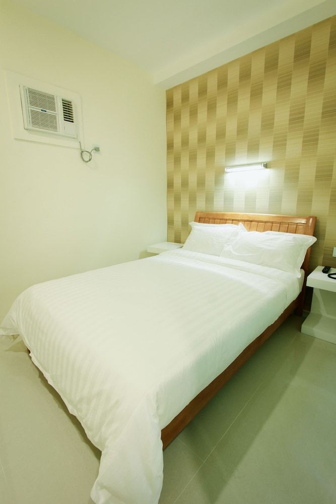 Casa Rafael Business Inn Standard Room 2