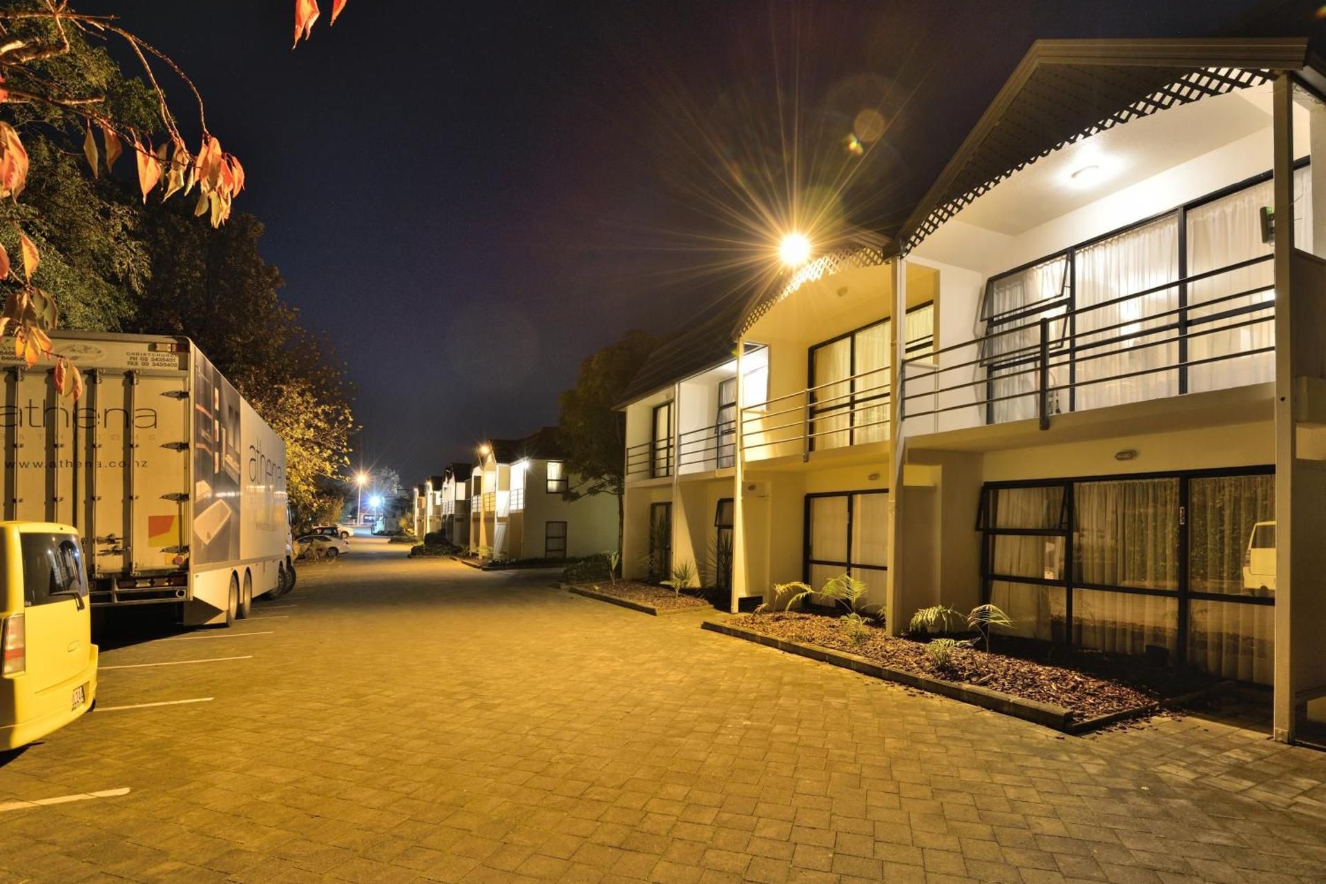 Manukau Hotel & Conference Centre