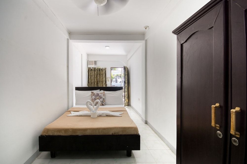 Deparis Beach Resort Front Standard Room 2