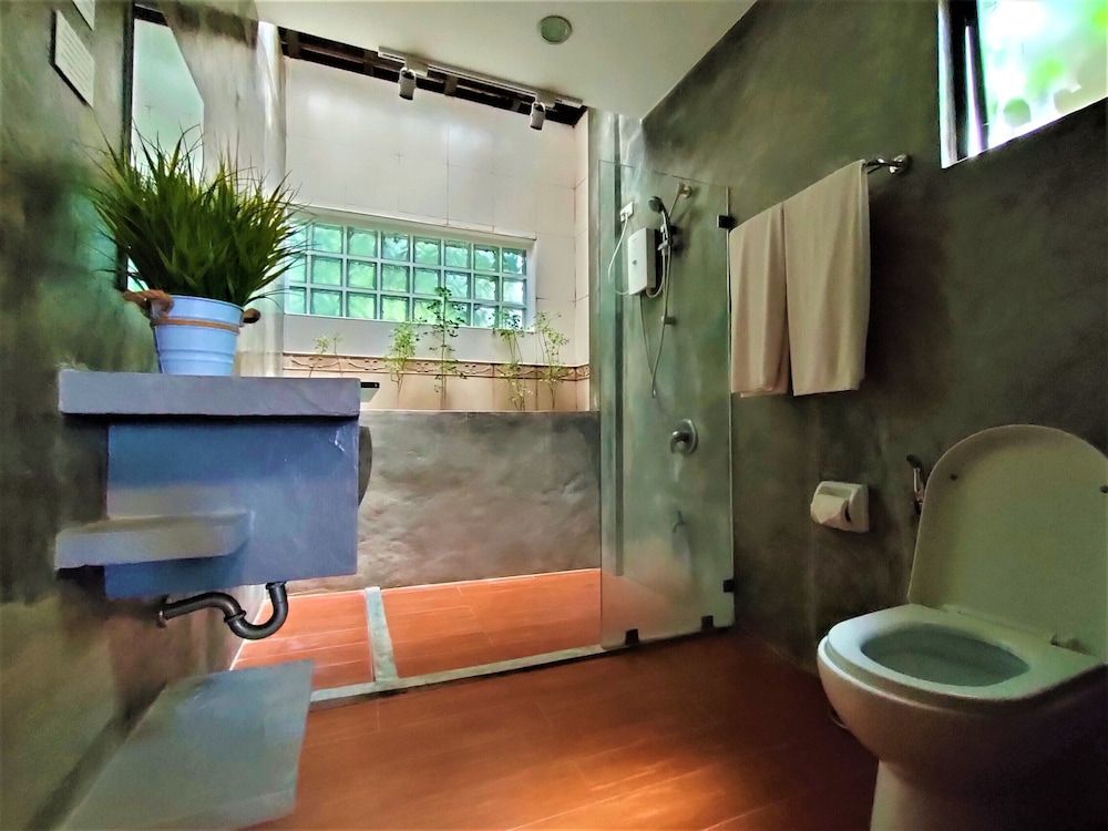 Villas by Eco Hotels Deluxe Triple Room 7