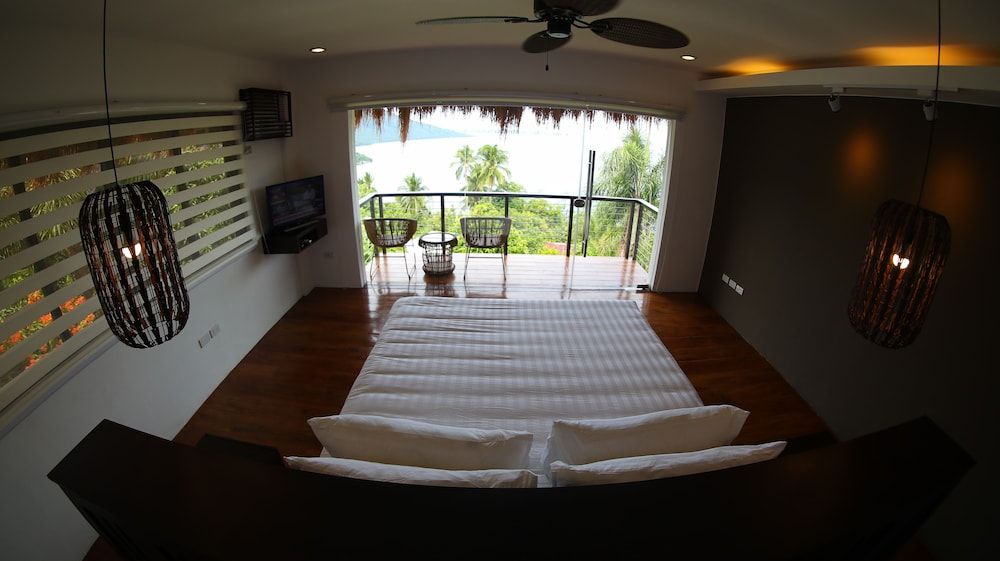Villas by Eco Hotels Deluxe Room, 1 Bedroom, Lake View 3