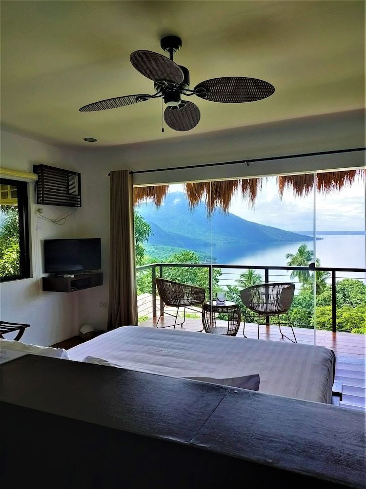 Villas by Eco Hotels Deluxe Room, 1 Bedroom, Lake View 15