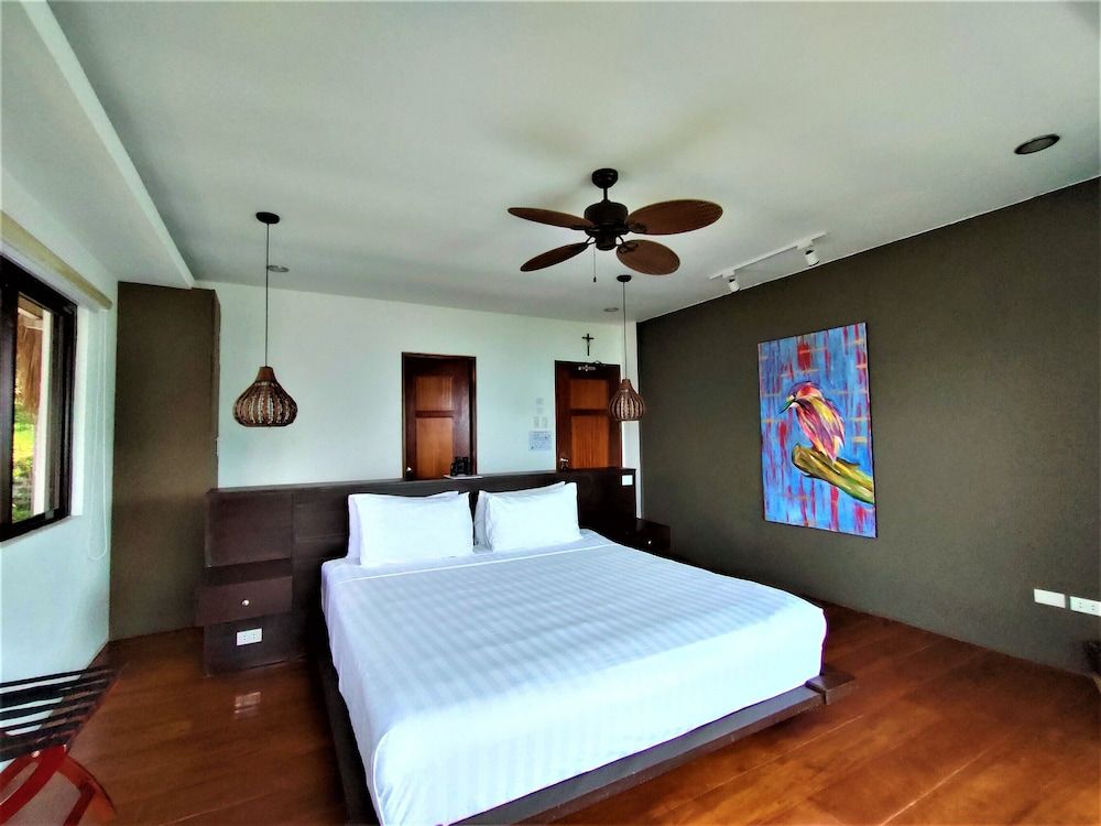 Villas by Eco Hotels Deluxe Room, 1 Bedroom, Lake View 12