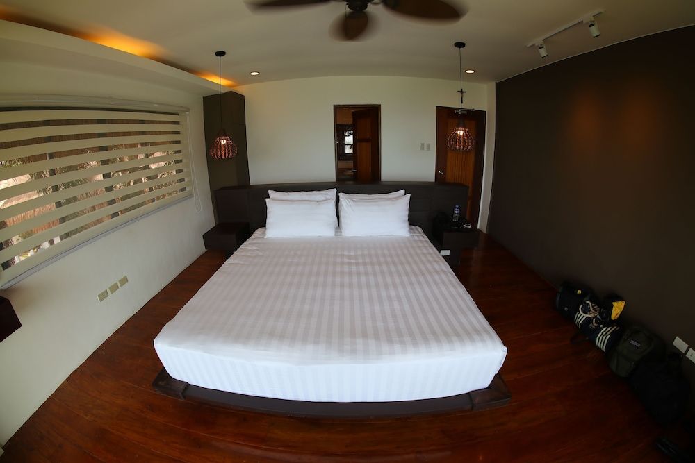 Villas by Eco Hotels Deluxe Room, 1 Bedroom, Lake View 4