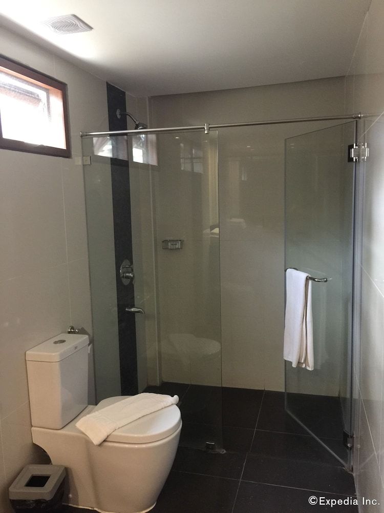 Golden Palm Resort Superior Room 9