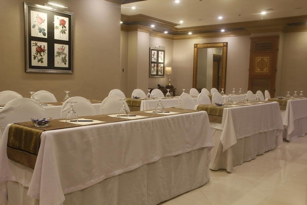 undefined Herald Suites Polaris 5