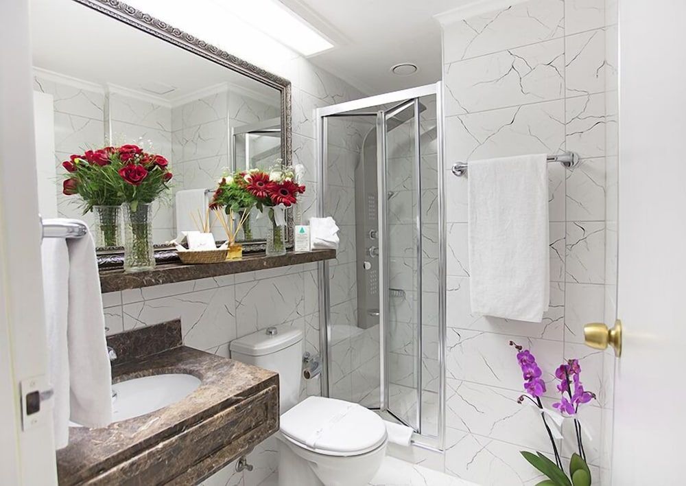 Seres Hotel Economy Room 4