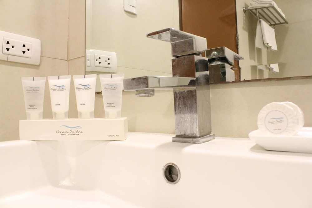 Ocean Suites Boutique Hotel Family Suite, Ocean View 11