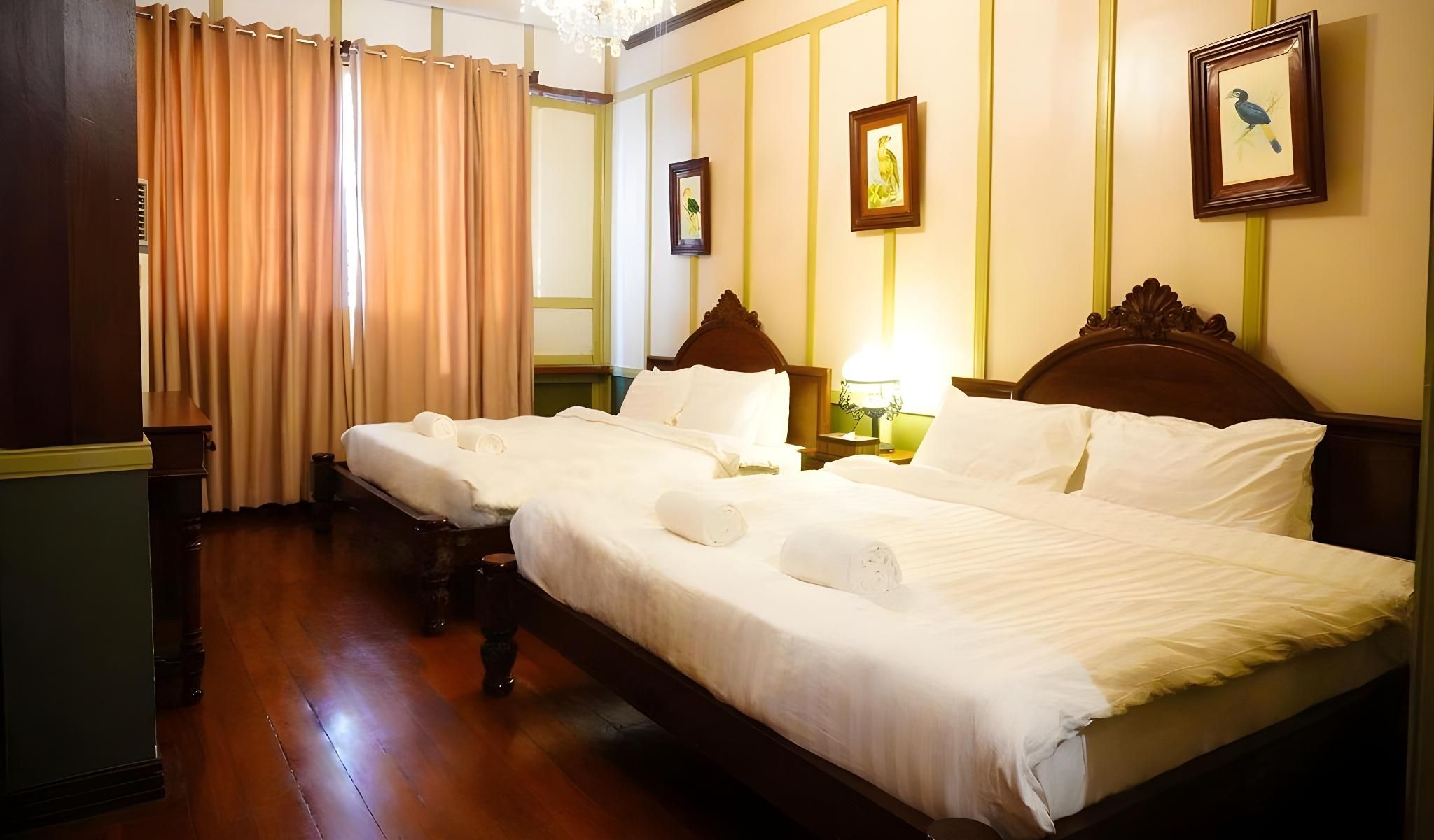 Standard Room for 4 People