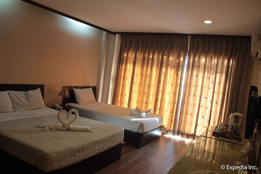 Vista Marina Hotel and Resort Tremetie Deluxe Room