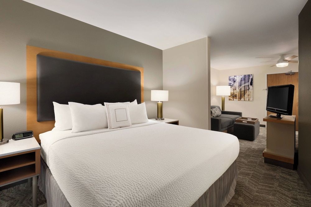 SpringHill Suites Phoenix North Suite, 1 King Bed (Mobility Accessible, Roll-In Shower) 2