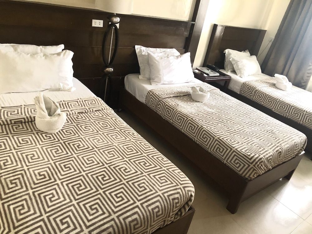 Delle Suites Superior Triple Room