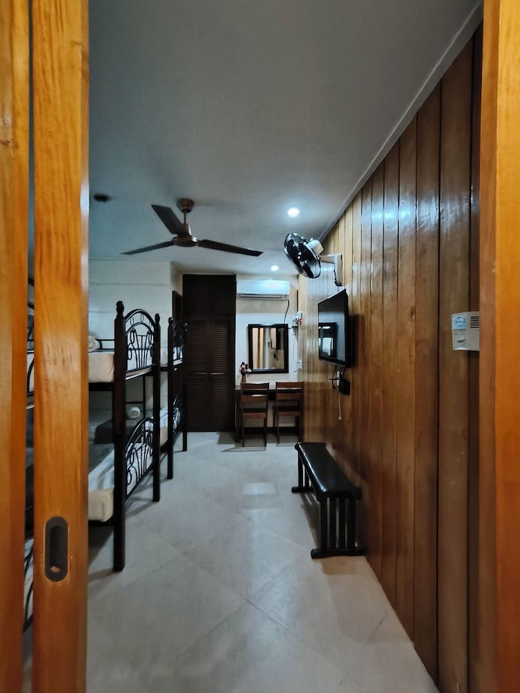 Delle Suites Superior Room 5