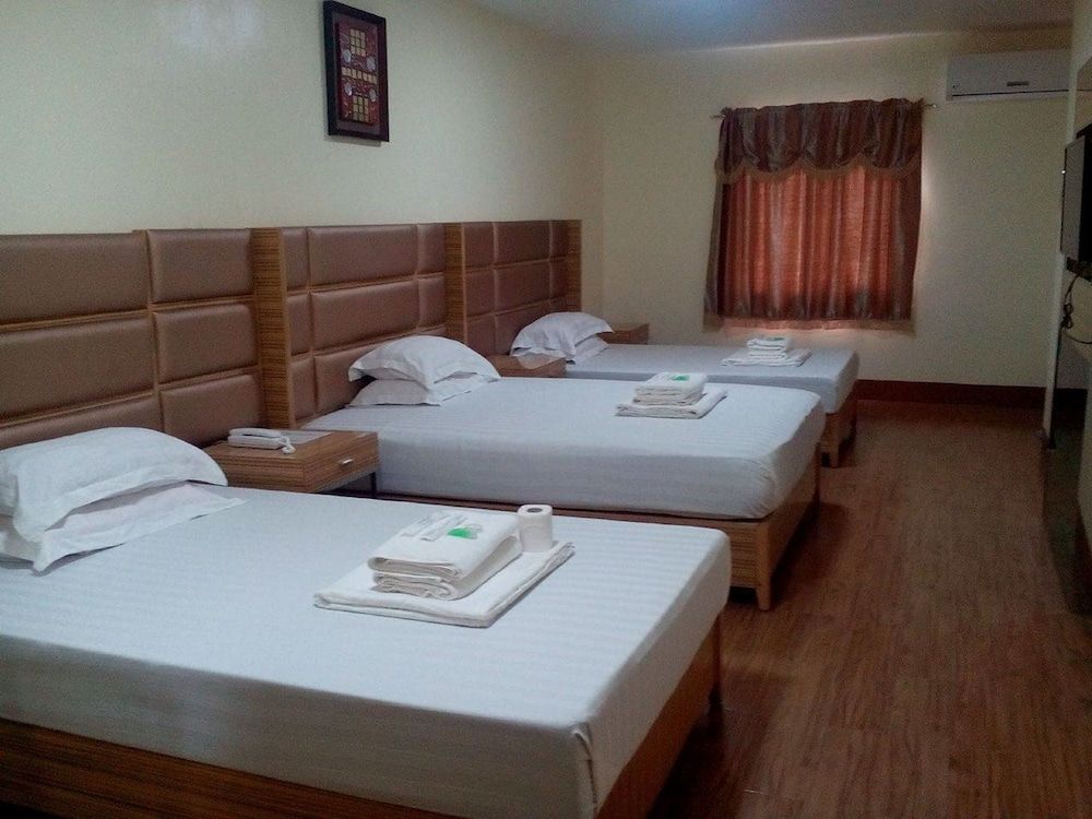 Meaco Hotel - Dipolog VIP Family Room 2