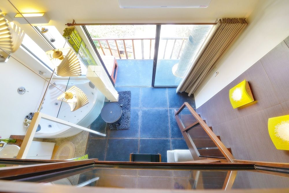 undefined Hangin Kite Center & Resort 9