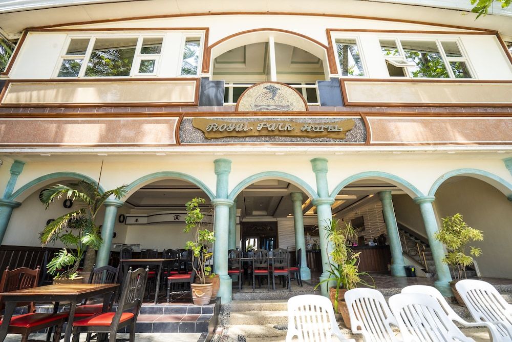 undefined Royal Park Resort Boracay 4