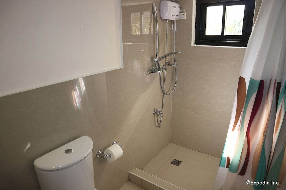 La Trinidad Pension House Deluxe Room 6