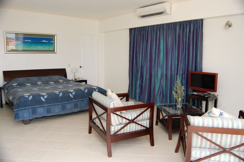 Honeymoon Suite Jet