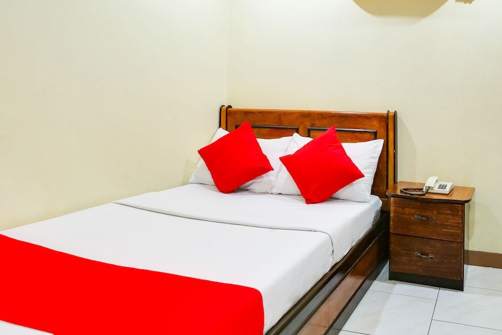 Le Pensione De San Jose Standard Double Room 3