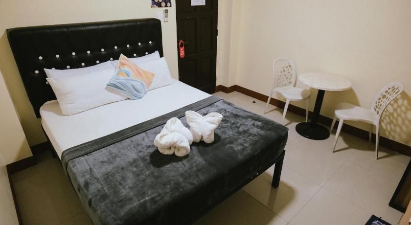 undefined Boracay Grace Hotel 7