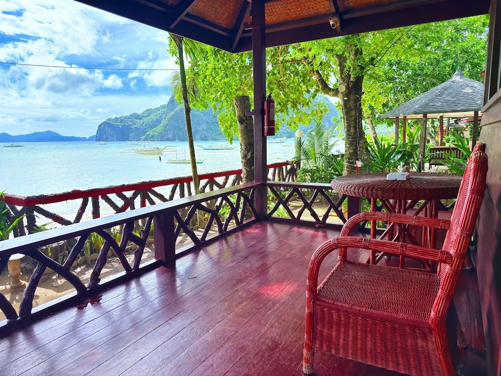 Doublegem Beach Resort and Hotel Oceanview Casita Deluxe 7