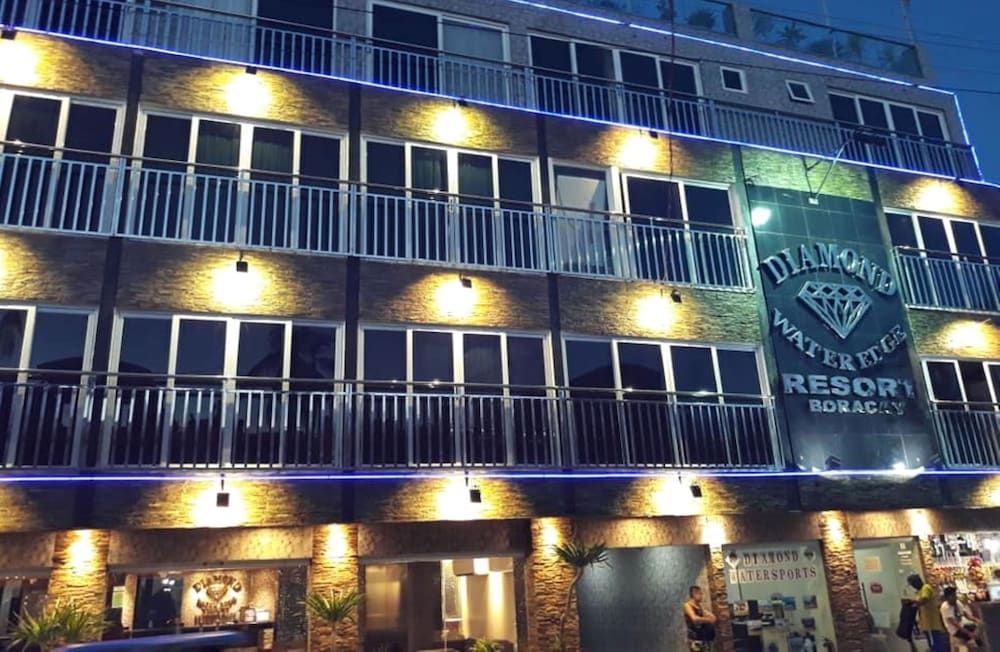 undefined Diamond Water Edge Resort 5