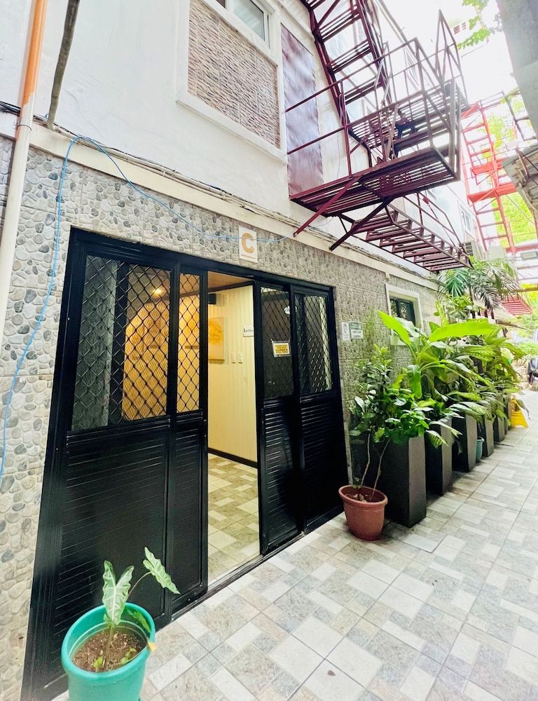 undefined Diamond Water Edge Resort 3