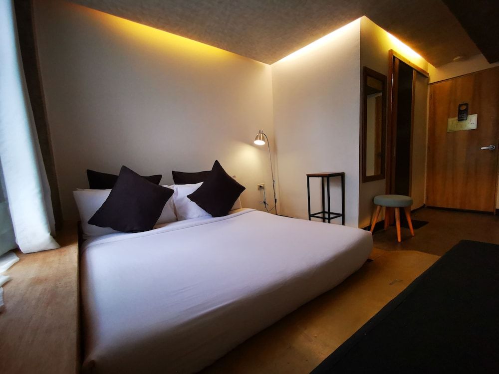 Urban Boutique Hotel Standard Room