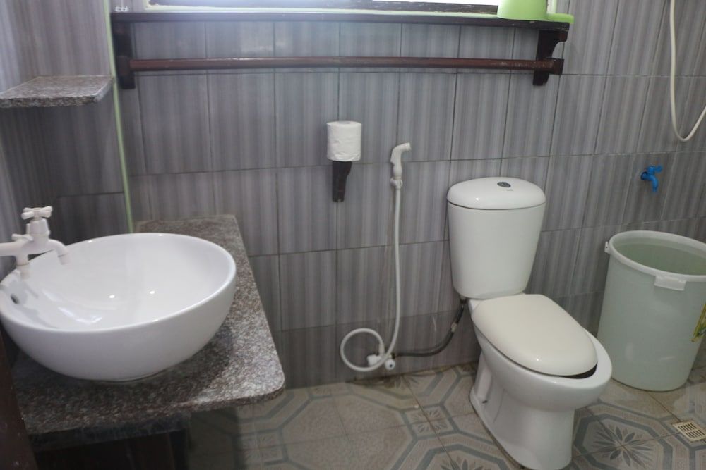 Patrick's on the Beach 1 Bedroom Family Accommodation 5