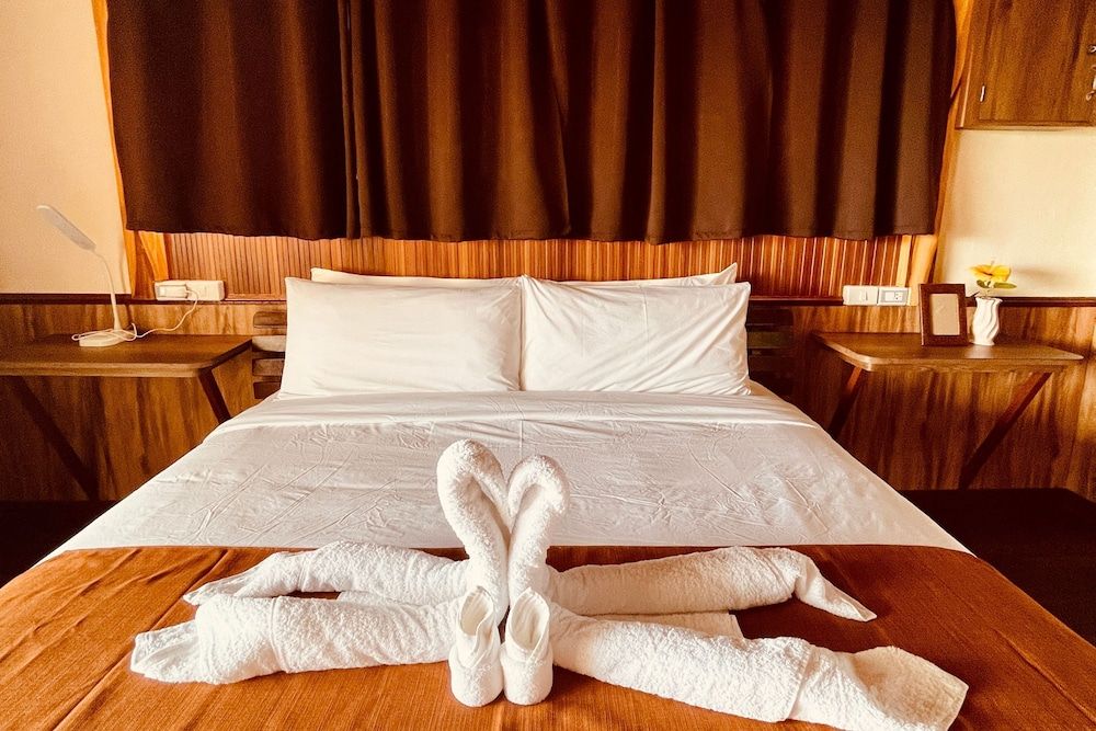 Verde View Villas Premier Suite 4