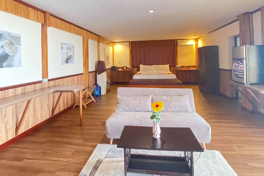 Verde View Villas Junior Room 2